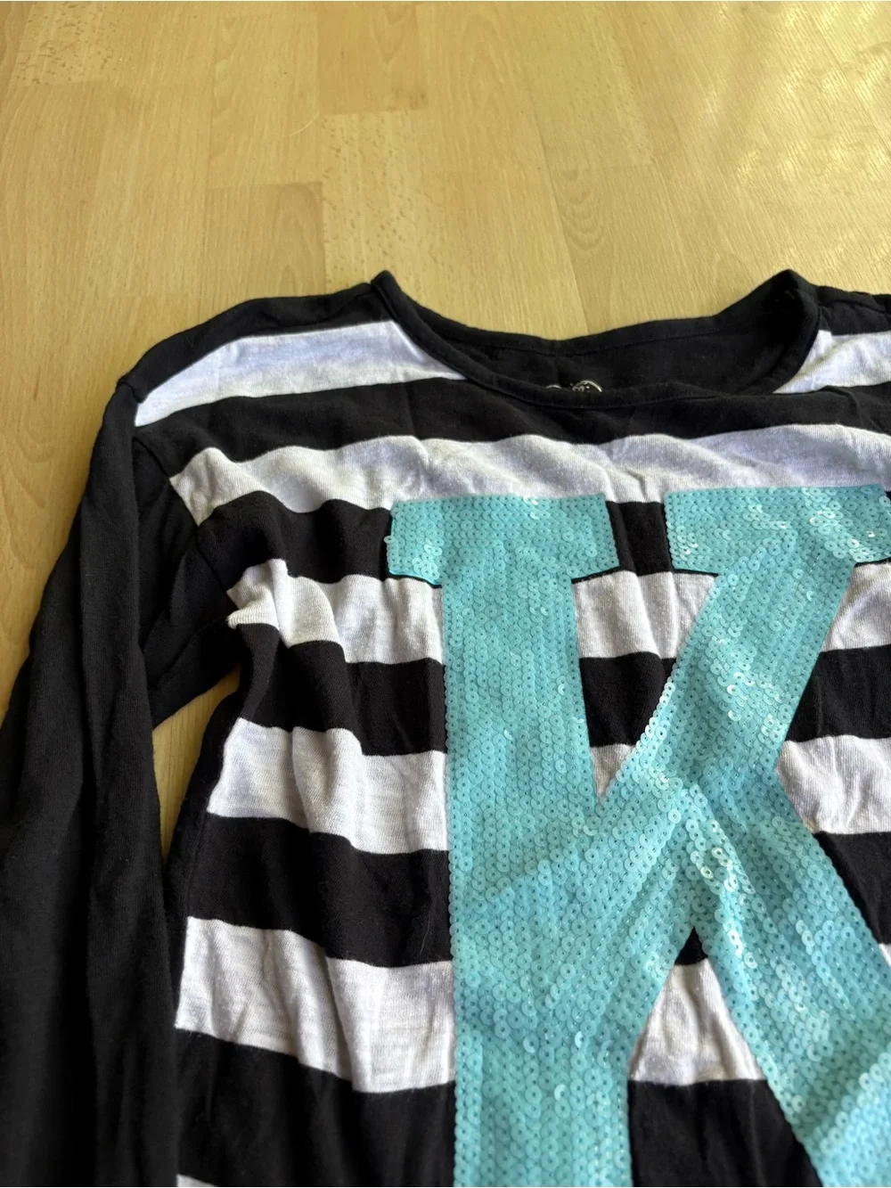 Justice girls 12/14 sequin monogram K long sleeve stripe shirt